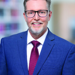Mark C Grundvig